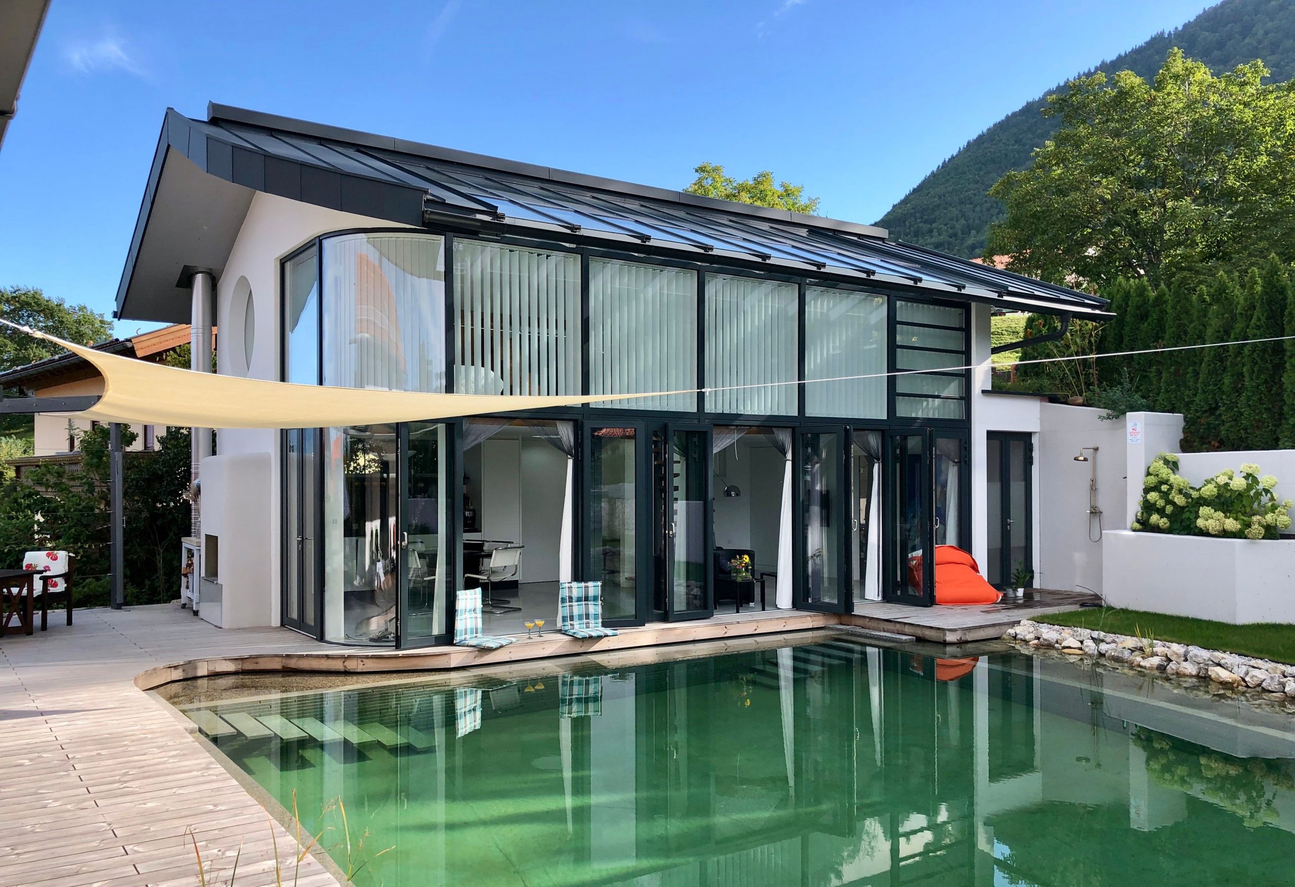 5feb51a0a2d4dba7f79843ae_poolhaus